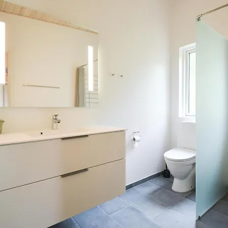 Дом отдыха In With House Sea View Knebel