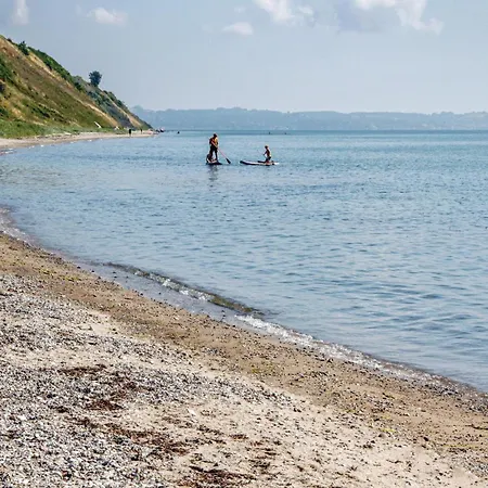 In With House Sea View Дом отдыха Knebel