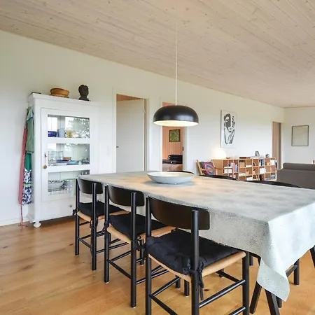 In With House Sea View * Knebel